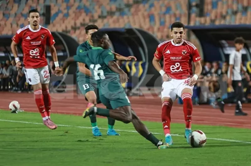 أحمد نبيل كوكا من مباراة الأهلي والاتحاد